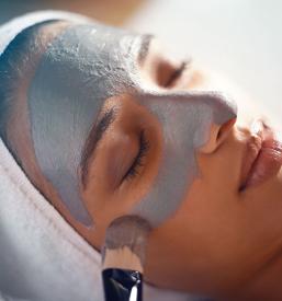 Maska za pomlajevanje obraza Ljubljana