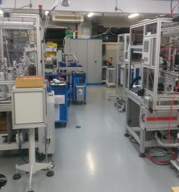 Automatic threading machines