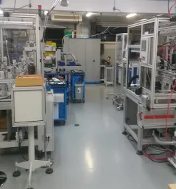 Automatic threading machines