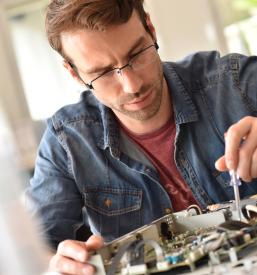 Popravilo monitorjev Ljubljana