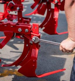 ugodna popravila kmetijske mehanizacije