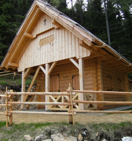 Ugodna izdelava brunarice po meri Savinjska