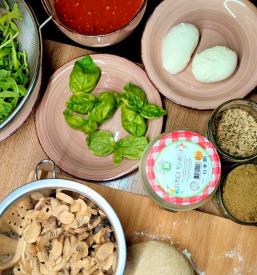 Ponudba mozzarella di bufala