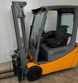 Ugoden uvoz viličarjev po naročilu za Slovenijo