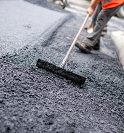 Kvalitetno zalivanje cestnih razpok Ljubljana, okolica