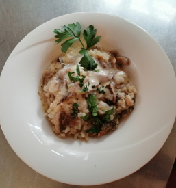 Poceni gostilna Jezersko