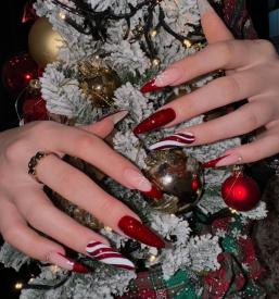 Dober salon za podaljševanje nohtov Ljubljana Moste