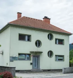 Ugodna zobna protetika Koroška
