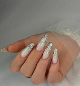 Permanentno lakiranje nohtov v Ljubljani