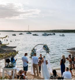 Organizacija poročnih obredov