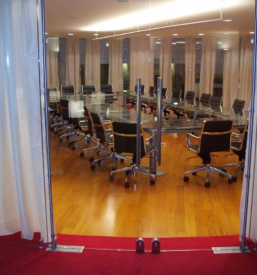 Hitro polaganje talnih oblog