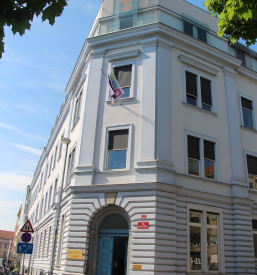 Vpis v Srednjo ekonomsko šolo in gimnazijo Maribor