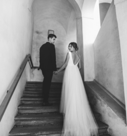 Intimni poročni obredi