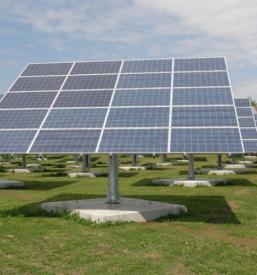 Sončna elektrarna za podjetja in gospodinjstva Slovenija