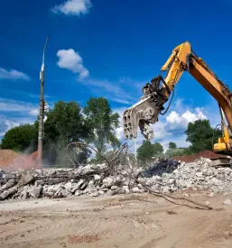 Drobljenje kamna in odpadnega materiala Trzin, Domžale
