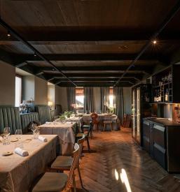 Arhitekti za notranjo in zunanjo opremo stanovanjskih in visokih gradenj