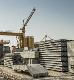 Dela z gradbeno mehanizacijo v Kopru