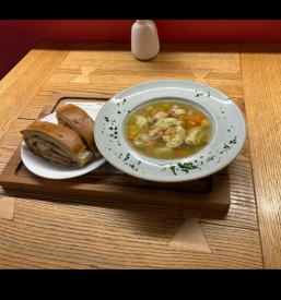 Okusne malice in kosila Logatec