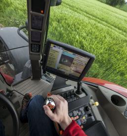 Ugodna pomoč s kmetijskimi stroji Šoštannj