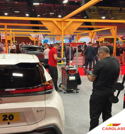 Kvalitetno in ugodno popravilo avtostekel Slovenija