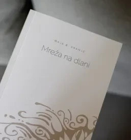 Založništvo knjig poezije Ljubljana