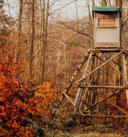 Lovska koča Vače, Litija