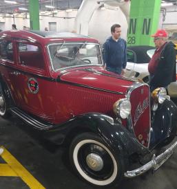 Srečanja in predstavitev starih motornih vozil Slovenija