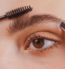 Oblikovanje in barvanje obrvi Murska Sobota, Pomurje