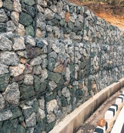 Kvaliteten kamen za gabione v Sloveniji