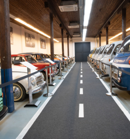 Razstava starih avtomobilov Novo mesto