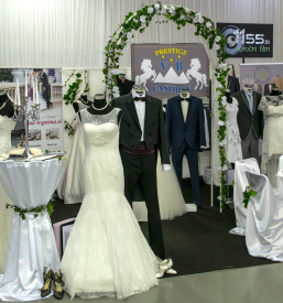 Obleke iz naravnih italijanskih materialov