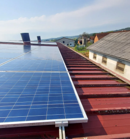 Profesionalno čiščenje sončnih elektrarn Pomurje, Slovenija