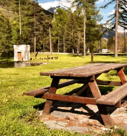 Ugoden najem piknik prostora v Kostelu