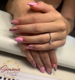 Kvalitetna manikura in masaža rok Krško