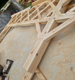 Postavitev lesenih nadstreškov Pomurje