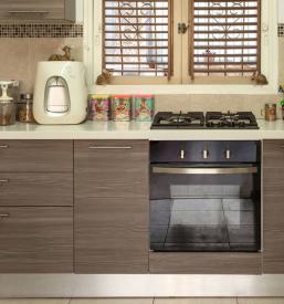 Pisarniško pohištvo po naročilu v Sloveniji