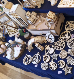 Poceni lasersko graviranje izdelkov iz lesa Slovenija