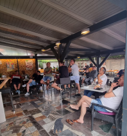 Najem bara s teraso za praznovanja Moravče