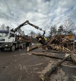 Leseni nadstreški, vrtne ute Maribor