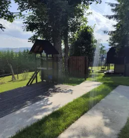 Lesena glamping hiška Nova vas