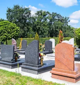 Ugodni nagrobni spomeniki Zasavje