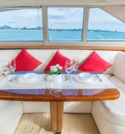 Vgradnja pohištva na jahtah Nizozemska in Nemčija