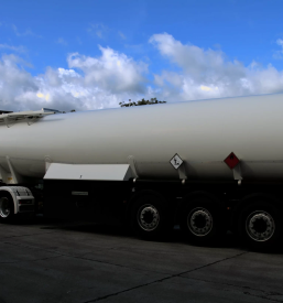 Ugoden transport goriva v Italijo