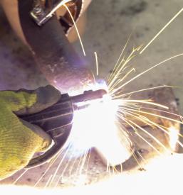 Montažna dela in varjenje kovin na Koroškem