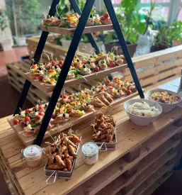 Cateringi za poroke Ljubljana. Slovenija
