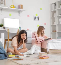 Prosta mesta v dijaškem domu Ljubljana Center