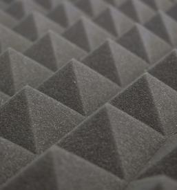 Ugodna poliuretanska pena v Sloveniji