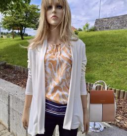 Trgovina z oblačili za ženske Metlika