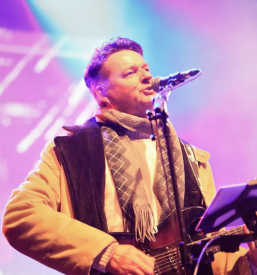 Najem benda po tujini in Sloveniji