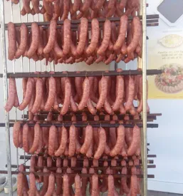 Domači suhomesnati izdelki
